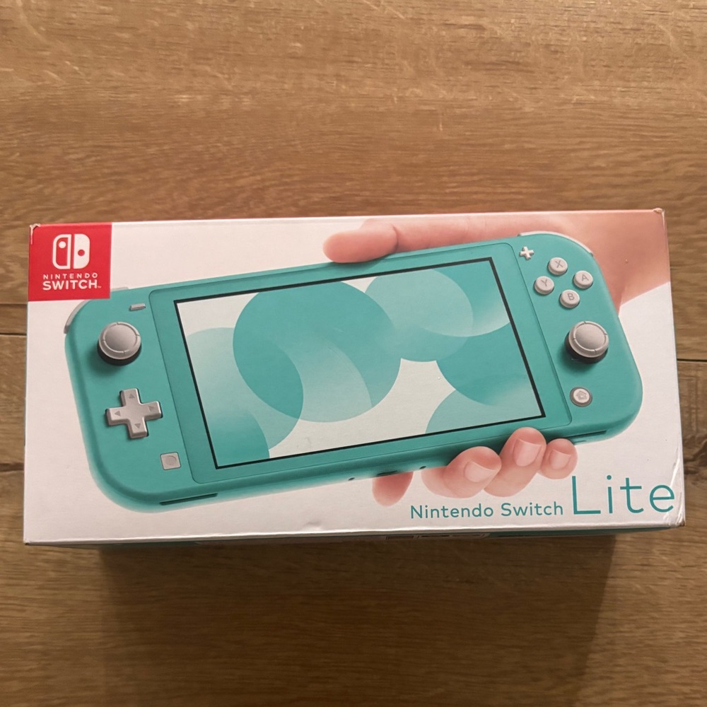 Nintendo Switch Lite in Teal